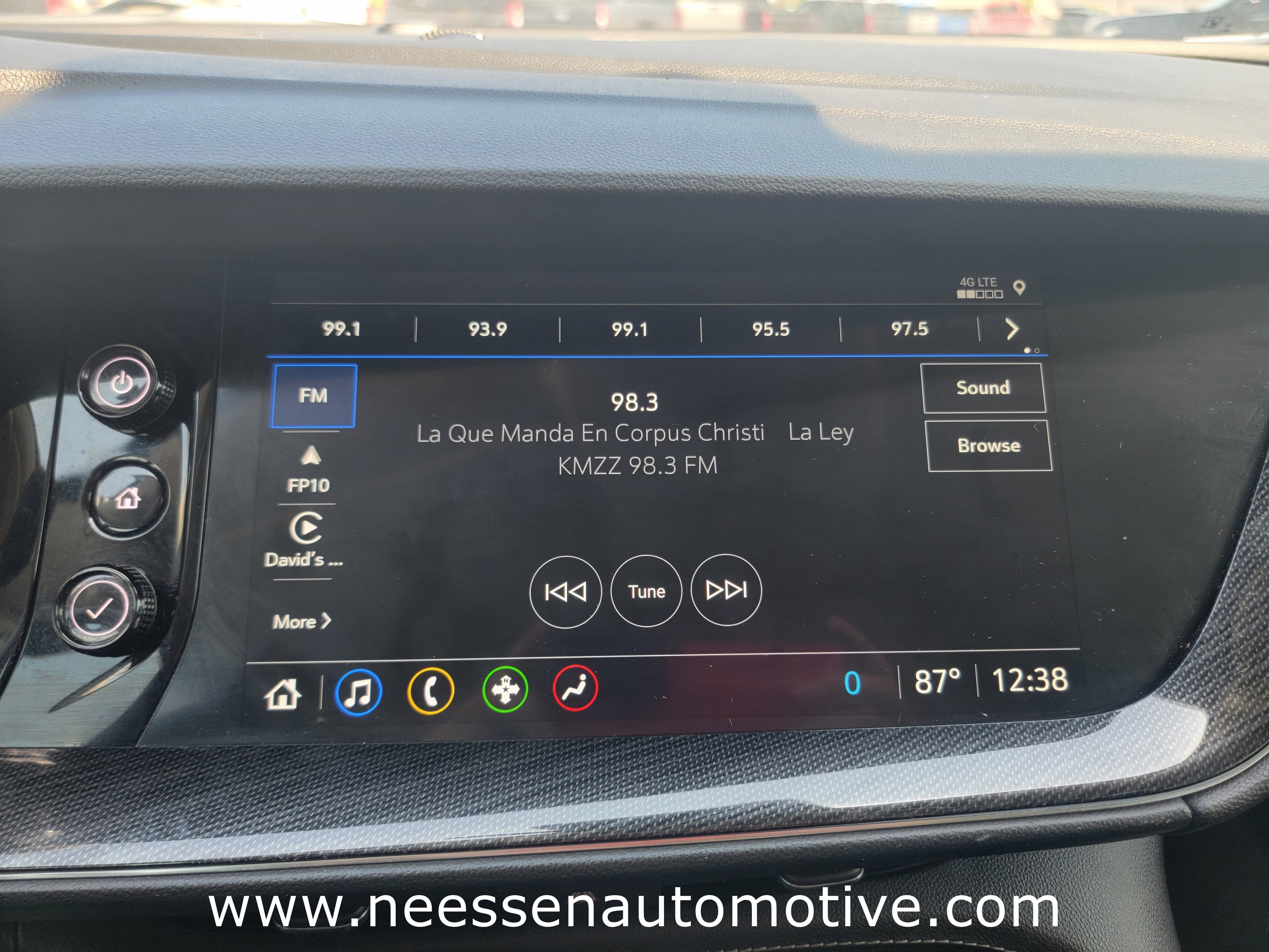 Used 2022 Buick Envision Preferred FWD image 25