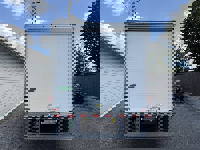 Used 2023 Ford E-350 and Econoline 350 Super Duty w/ Power Windows & Locks Group image 21