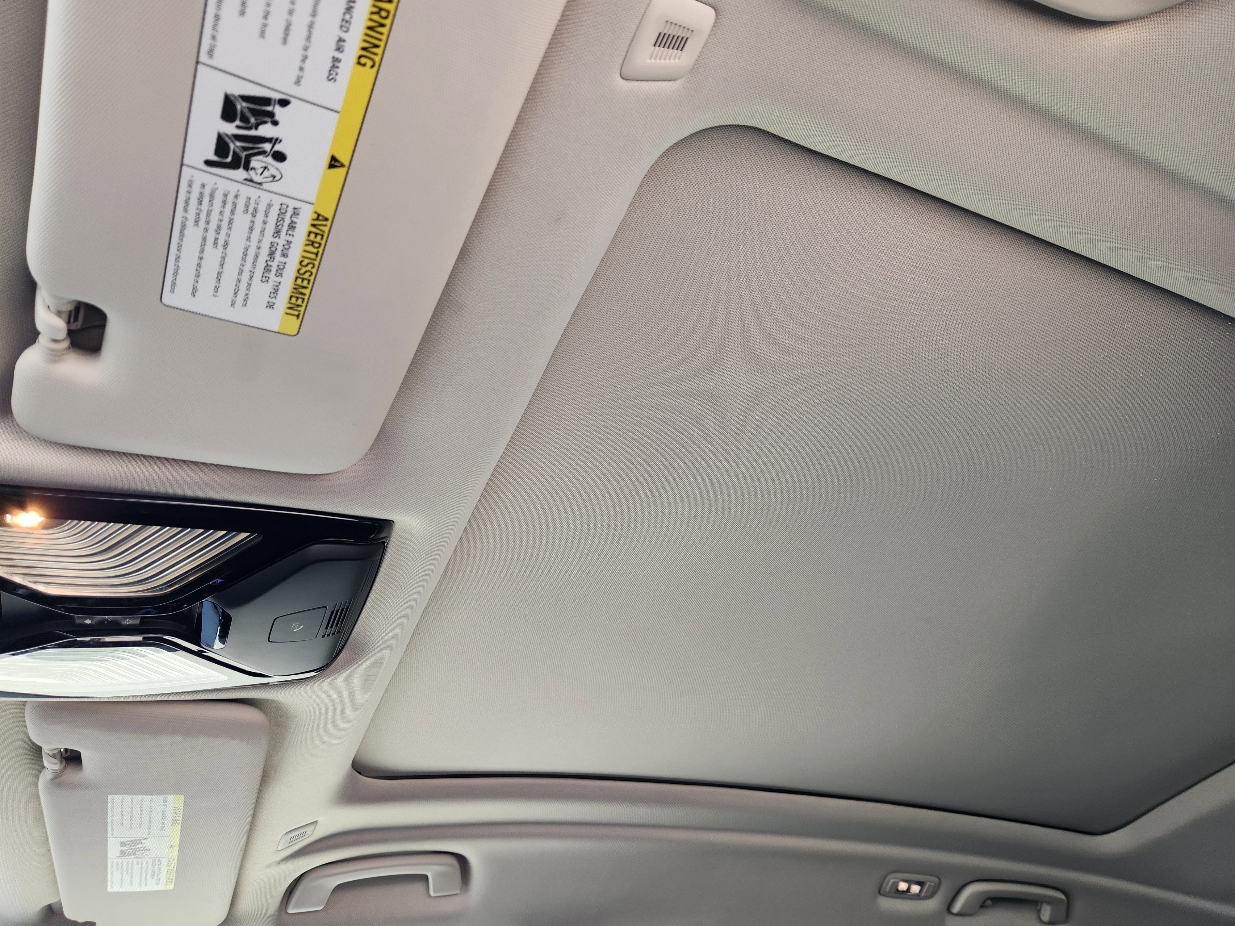 Used 2024 BMW X7 xDrive40i w/ Premium Package image 23