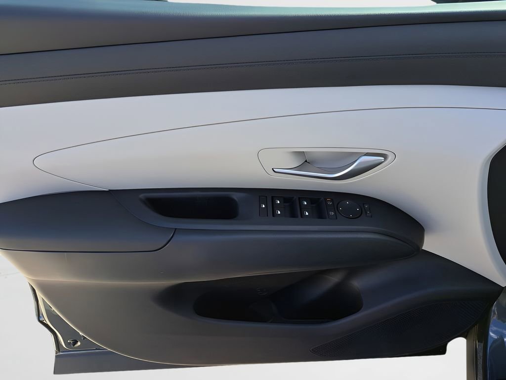 New 2026 Hyundai Tucson Blue SE AWD/4WD image 13
