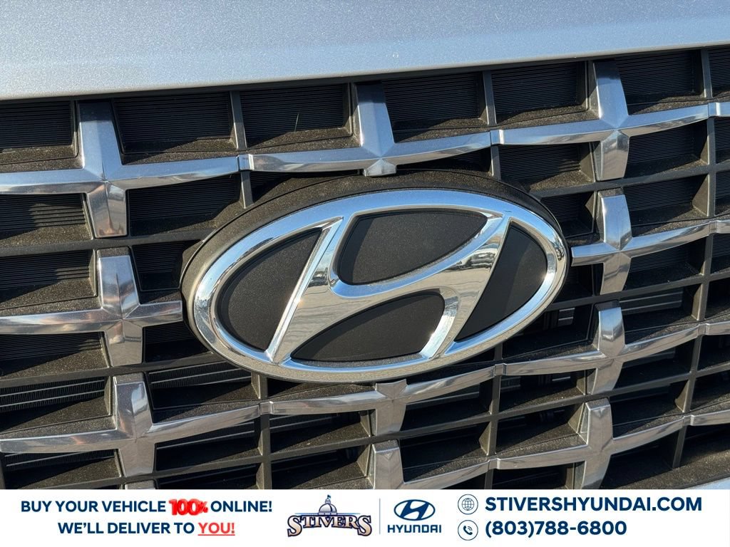 Certified 2026 Hyundai Venue SEL FWD image 8