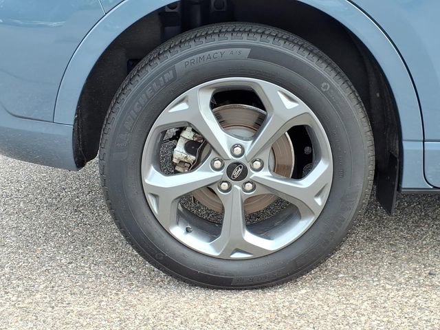 Certified 2024 Ford Escape ST-Line w/ Tech Pack #1 AWD/4WD image 7