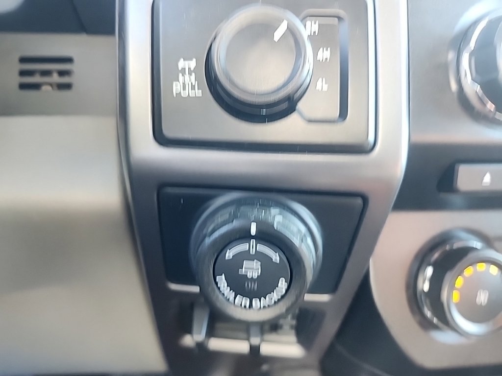 Used 2018 Ford F150 XLT w/ Equipment Group 302A Luxury AWD/4WD image 5