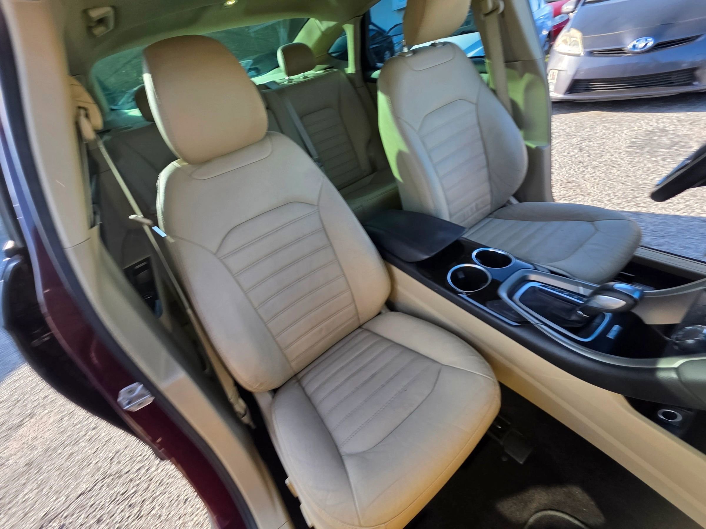 Used 2013 Ford Fusion SE FWD image 20