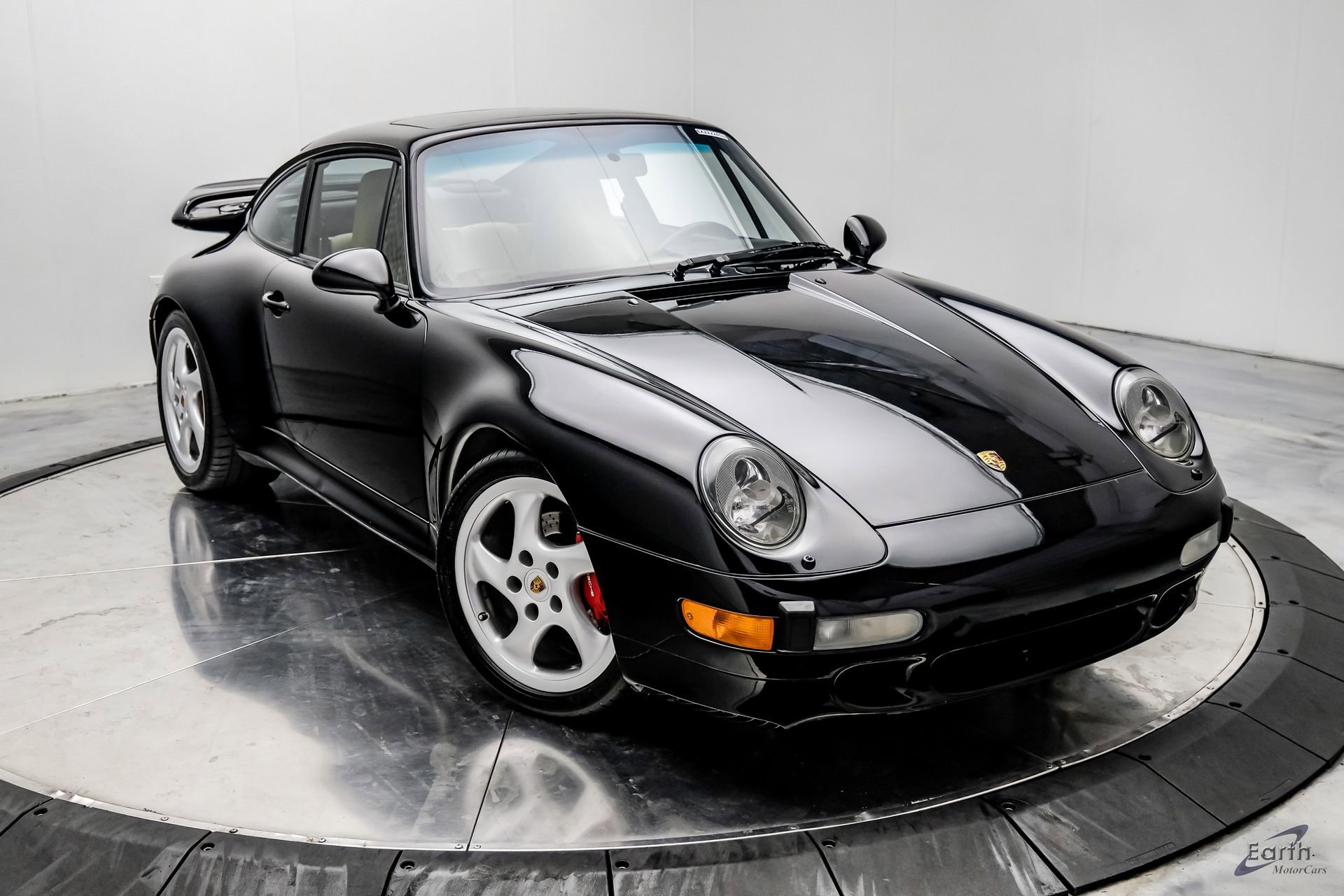 Used 1997 Porsche 911 Carrera S RWD image 30
