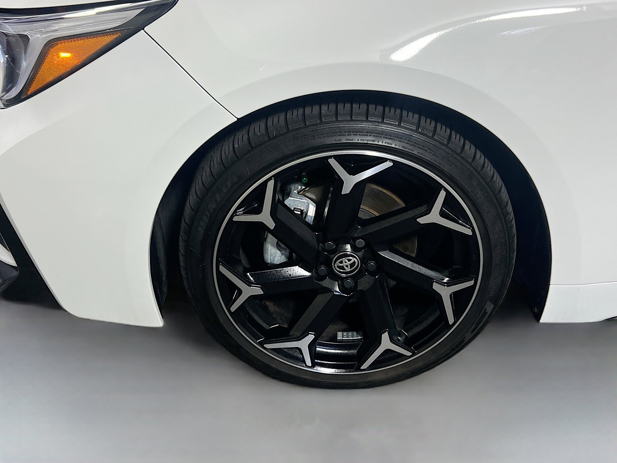 Used 2025 Toyota Corolla FX w/ Convenience Package FWD image 13