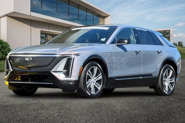 Certified 2024 Cadillac Lyriq Luxury image 8