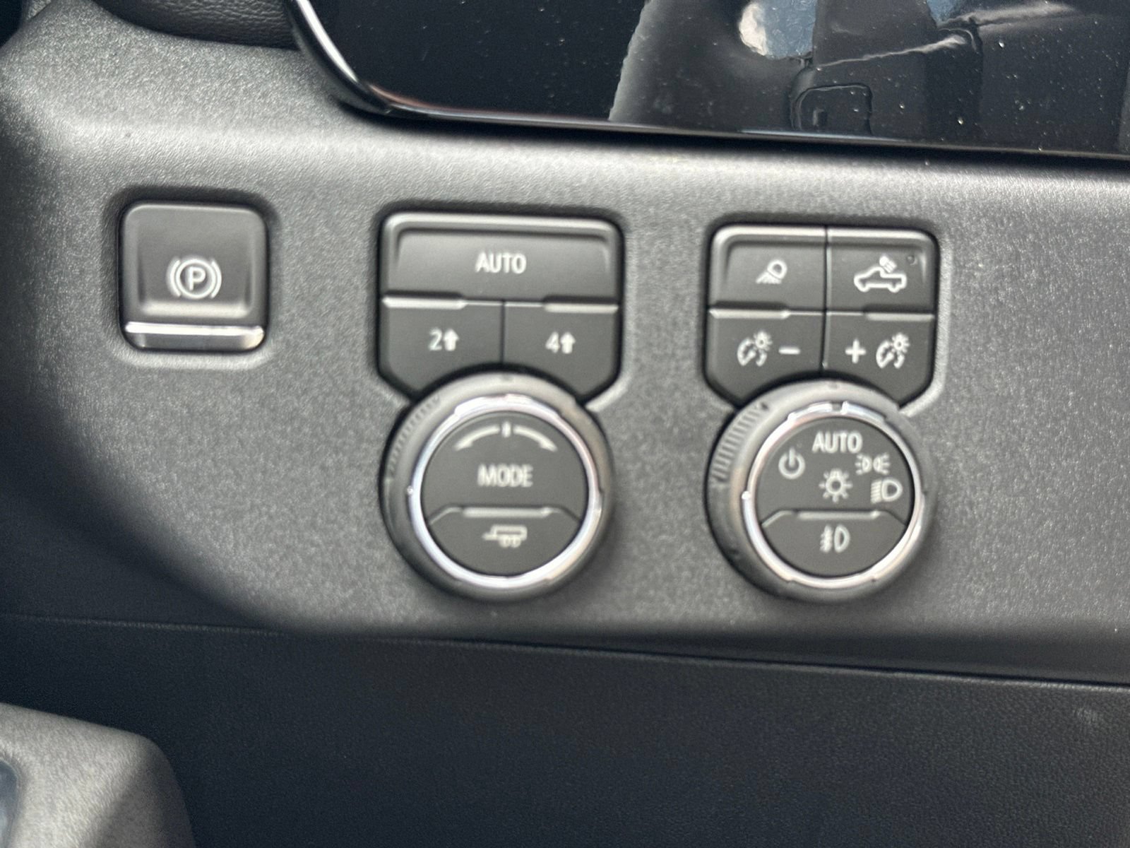 New 2026 Chevrolet Silverado 1500 RST w/ Safety Package AWD/4WD image 36
