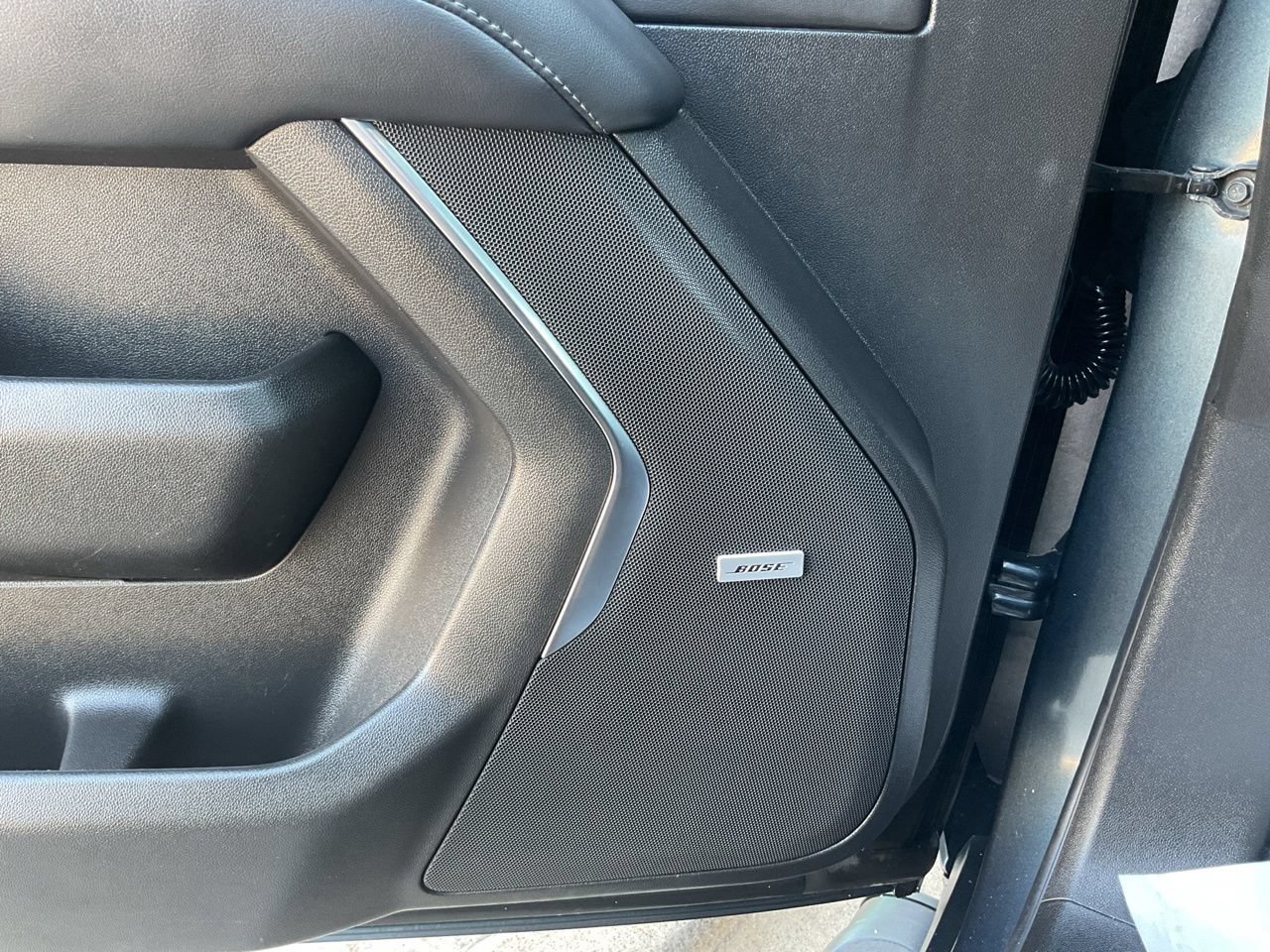 Used 2021 Chevrolet Tahoe Z71 AWD/4WD image 23