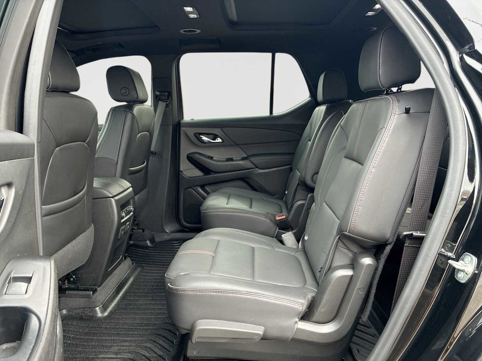 Certified 2023 Chevrolet Traverse RS image 26