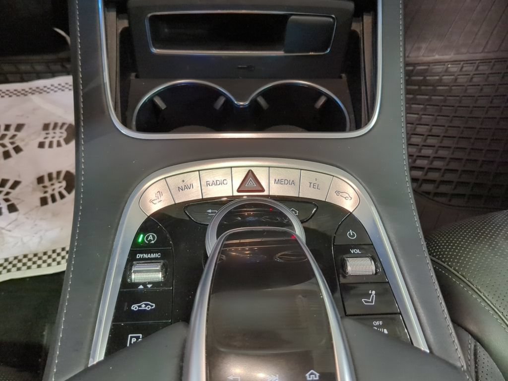 Used 2019 Mercedes-Benz S 560 4MATIC Sedan image 17