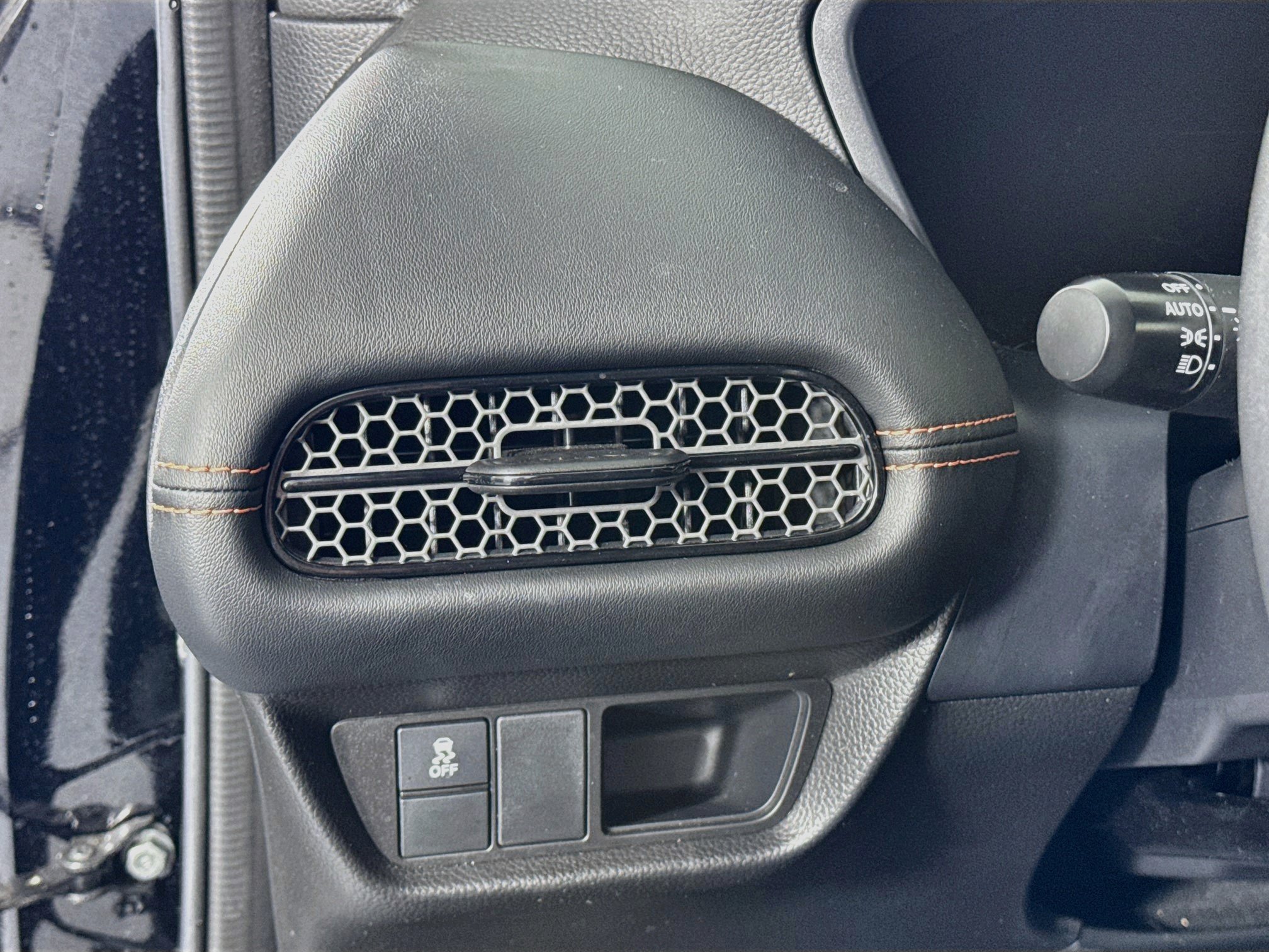 Certified 2024 Honda HR-V Sport image 10