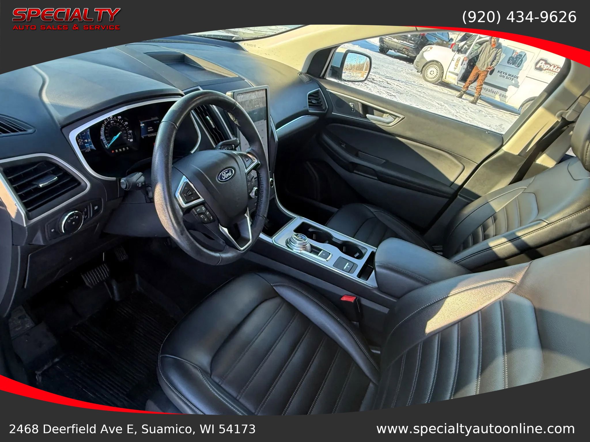 Used 2021 Ford Edge SEL w/ Cargo Accessory Package image 16