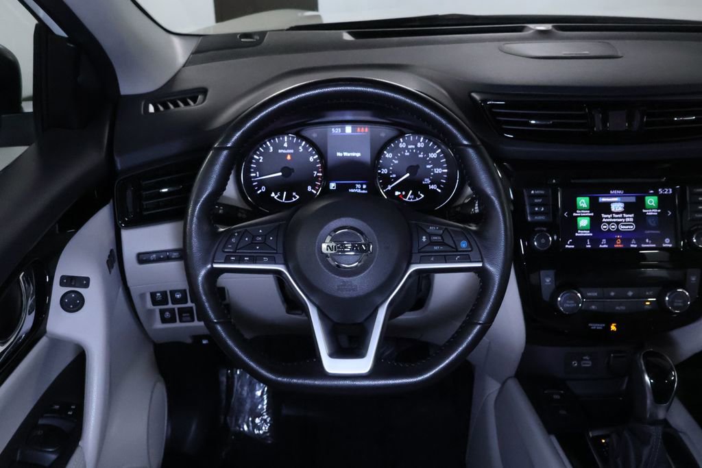 Used 2022 Nissan Rogue Sport SL w/ Premium Package image 20