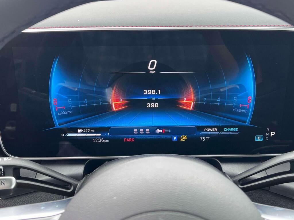 New 2026 Mercedes-Benz GLC 43 AMG 4MATIC image 3