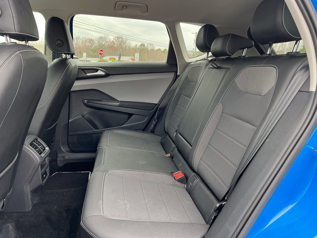 Used 2023 Volkswagen Taos SE image 28