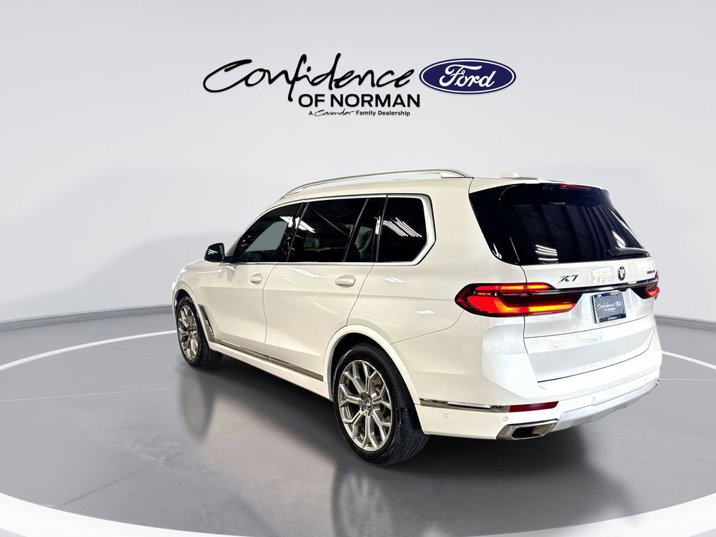 Used 2023 BMW X7 xDrive40i w/ Executive Package image 6