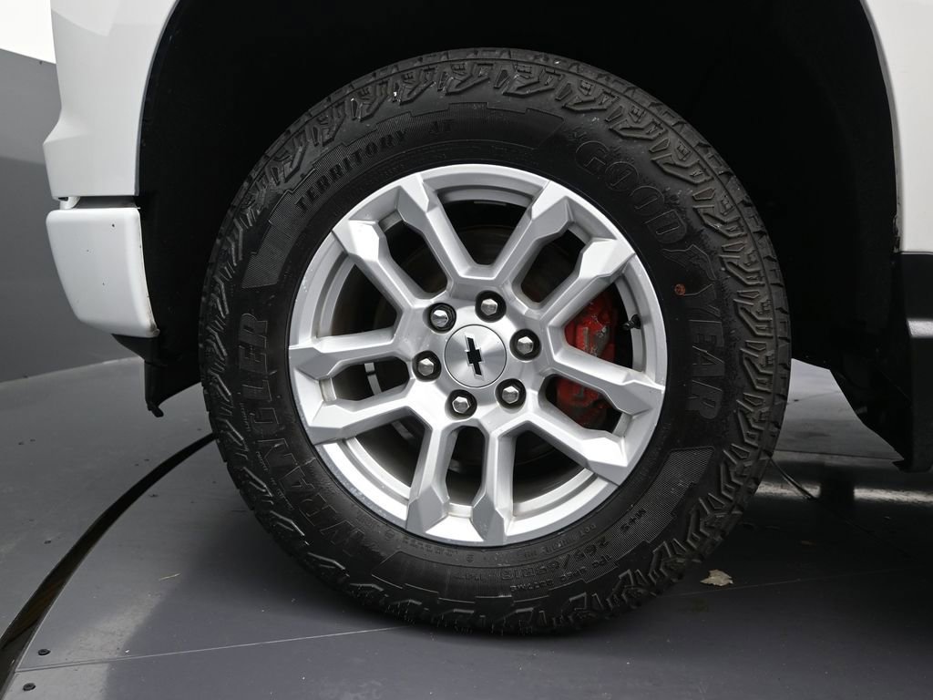 Used 2023 Chevrolet Silverado 1500 RST w/ Z71 Off-Road Package image 10