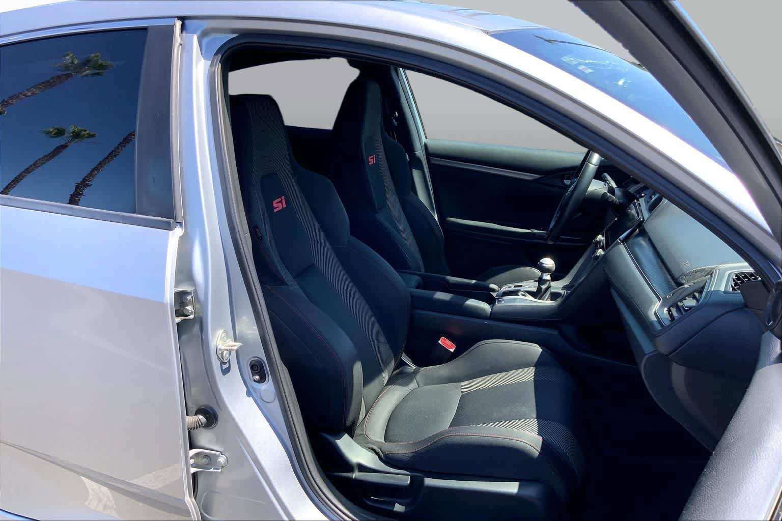 Used 2018 Honda Civic Si image 8