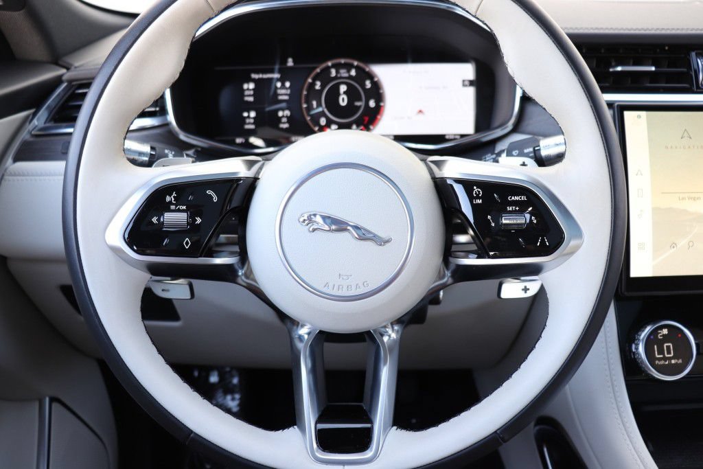 Used 2021 Jaguar F-PACE S AWD/4WD image 41
