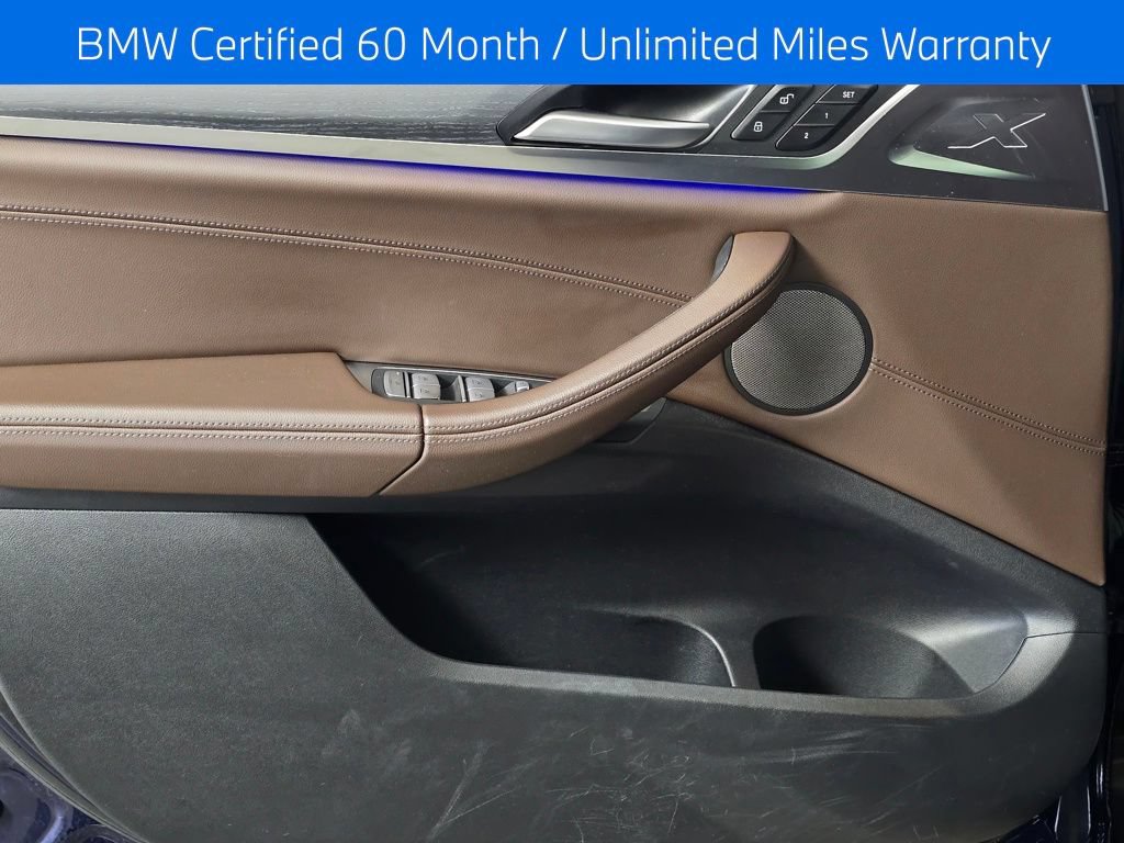 Certified 2023 BMW X4 xDrive30i w/ M Sport Package AWD/4WD image 11