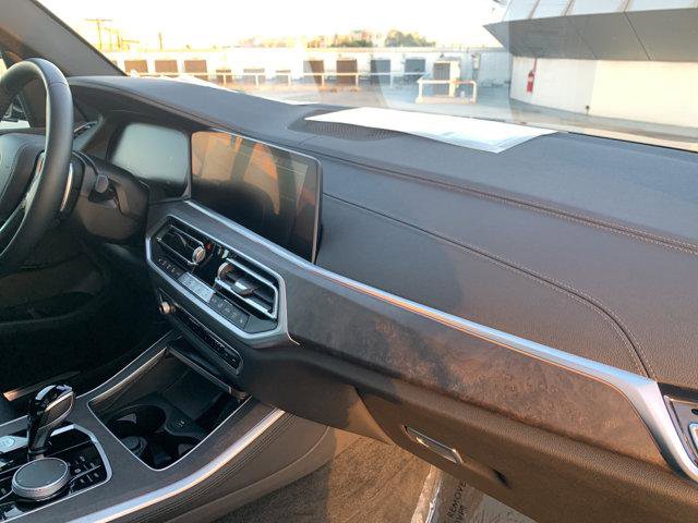 Certified 2022 BMW X5 xDrive40i w/ Parking Assistance Package image 7