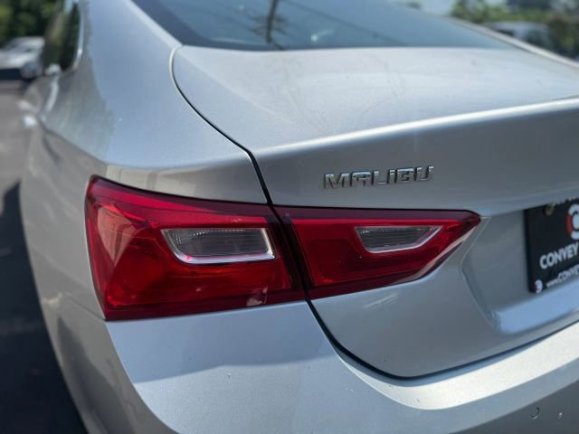 Used 2020 Chevrolet Malibu LS w/ Driver Confidence Package II image 30