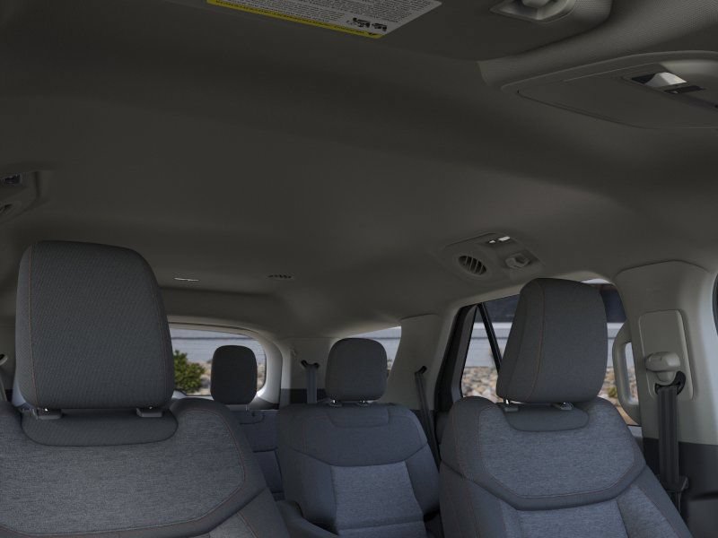 Used 2026 Ford Explorer Active RWD image 22