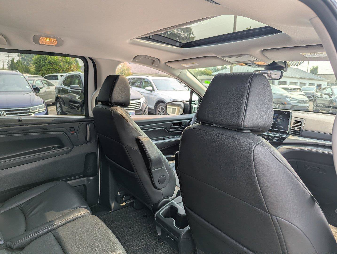 Used 2025 Honda Odyssey EX-L image 40