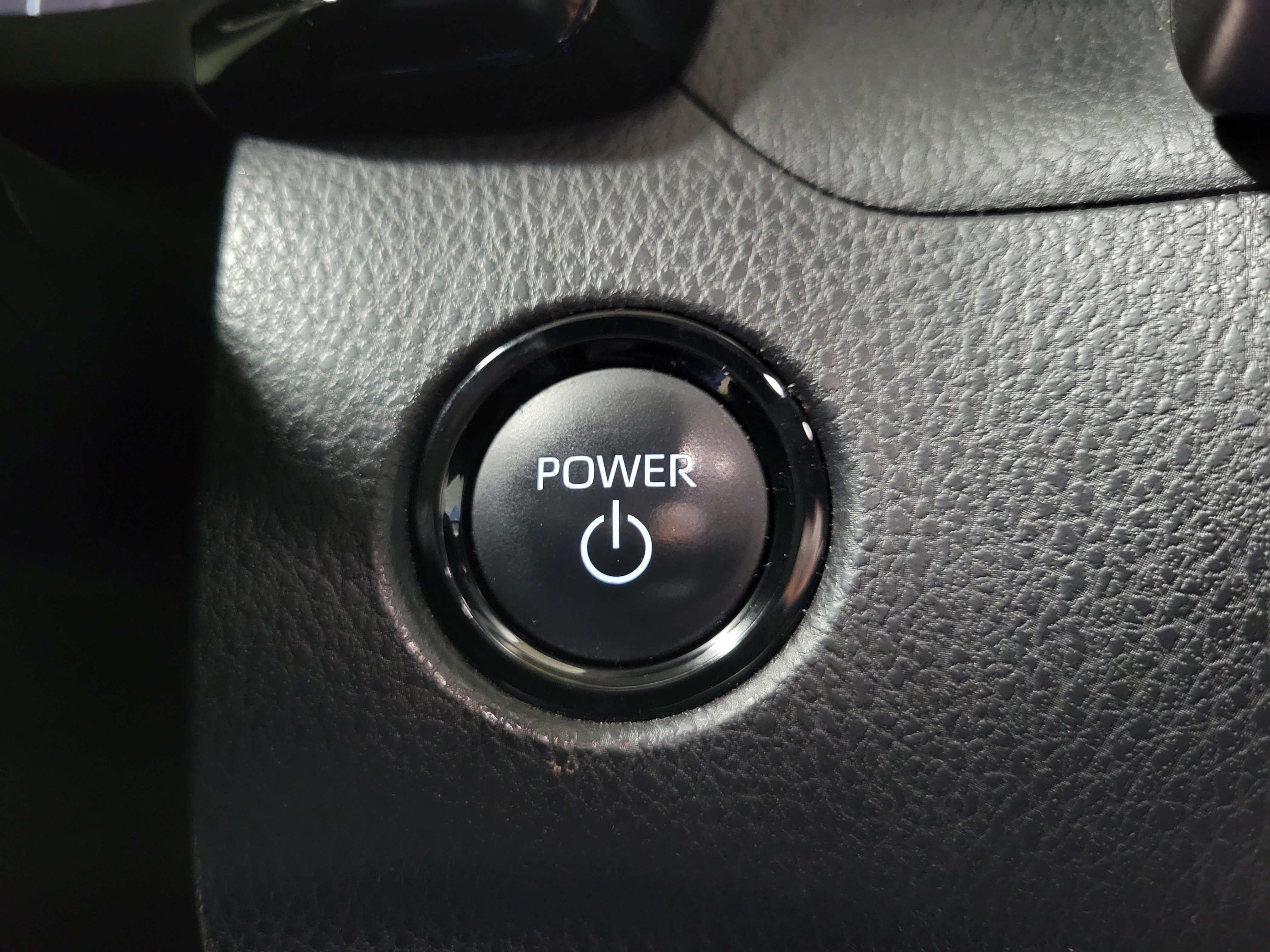 Used 2025 Toyota Camry LE FWD image 28