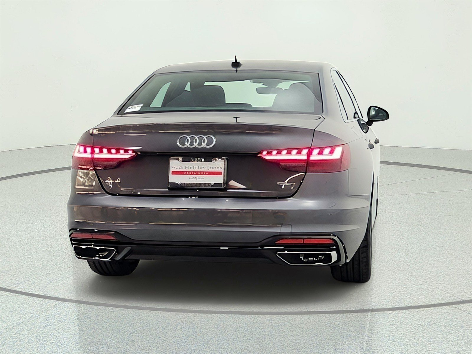 Used 2025 Audi A4 2.0T Premium w/ Convenience Package AWD/4WD image 6