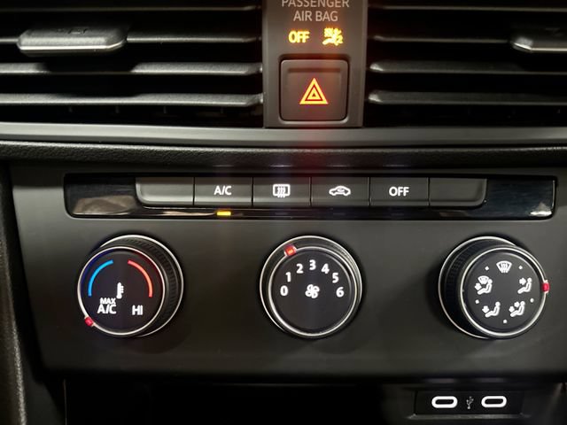 Certified 2023 Volkswagen Jetta Sport FWD image 17