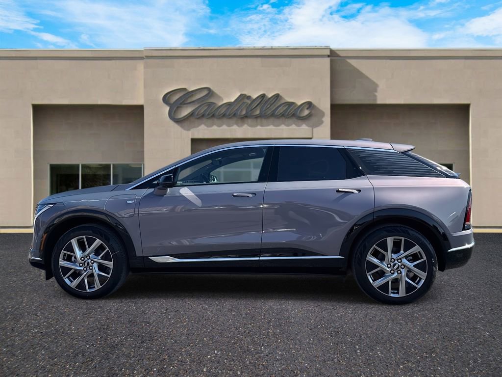 New 2026 Cadillac Optiq Luxury 1 image 6