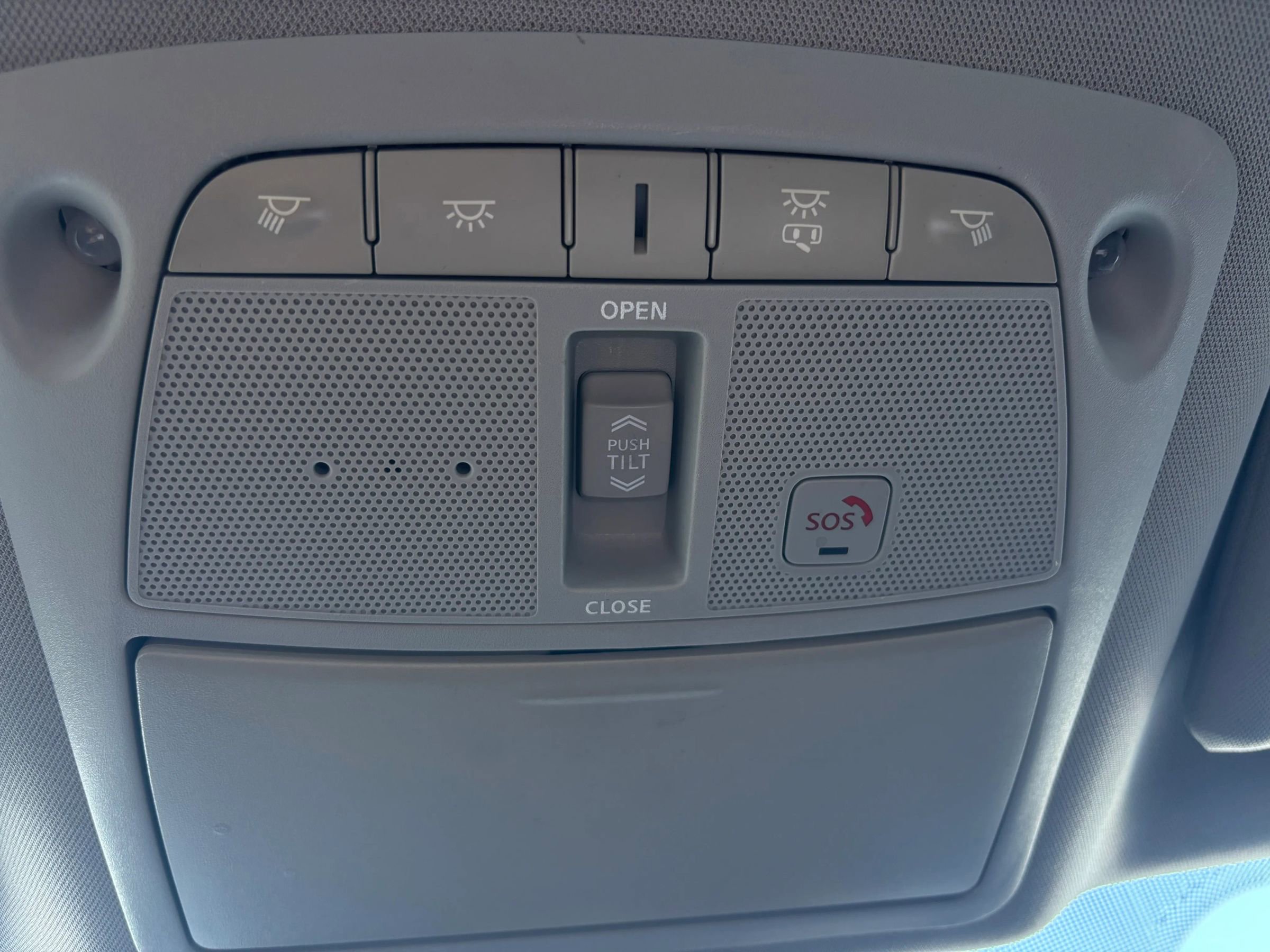 Used 2022 Nissan Maxima Platinum w/ Sport Mat Group FWD image 25