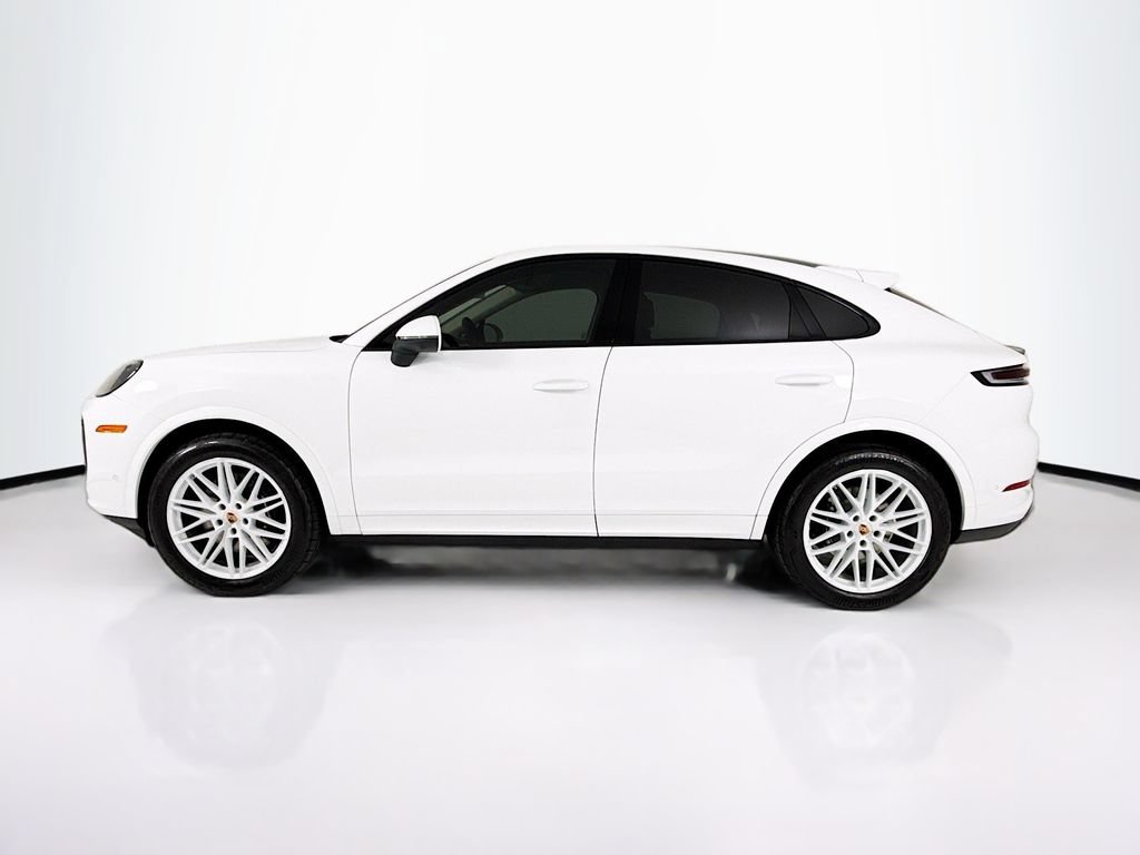 New 2026 Porsche Cayenne Coupe AWD/4WD image 2