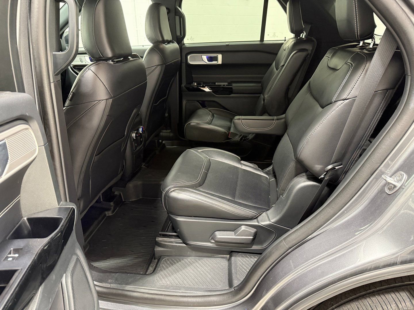 Used 2023 Ford Explorer ST w/ Equipment Group 401A image 43