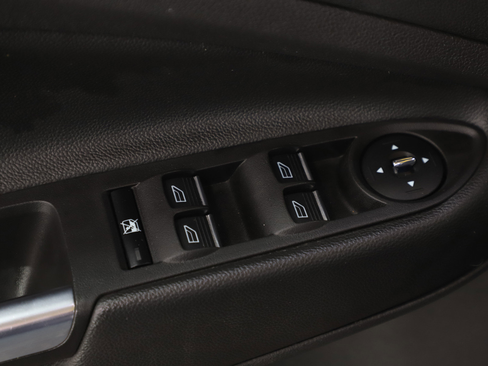 Used 2016 Ford Escape SE w/ SE Leather Comfort Package image 22