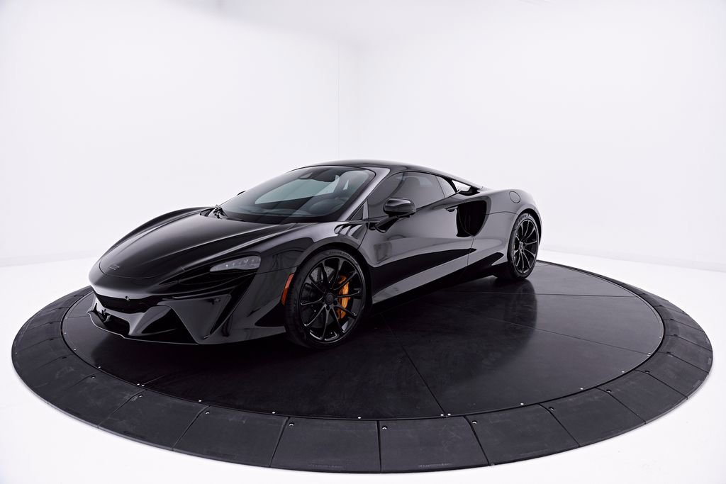 Used 2026 McLaren Artura RWD image 14