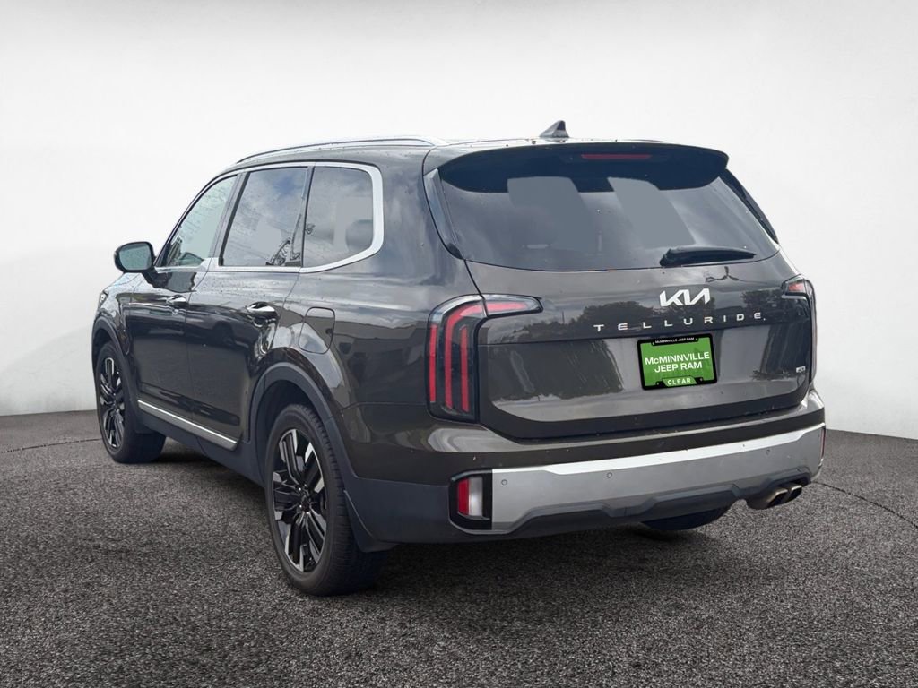 Used 2023 Kia Telluride SX Prestige AWD/4WD image 3