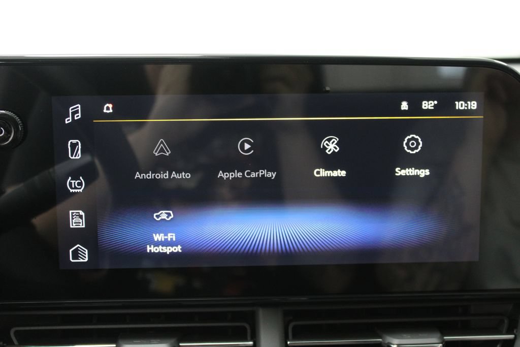 New 2026 Chevrolet Trax RS w/ Sunroof Package FWD image 47