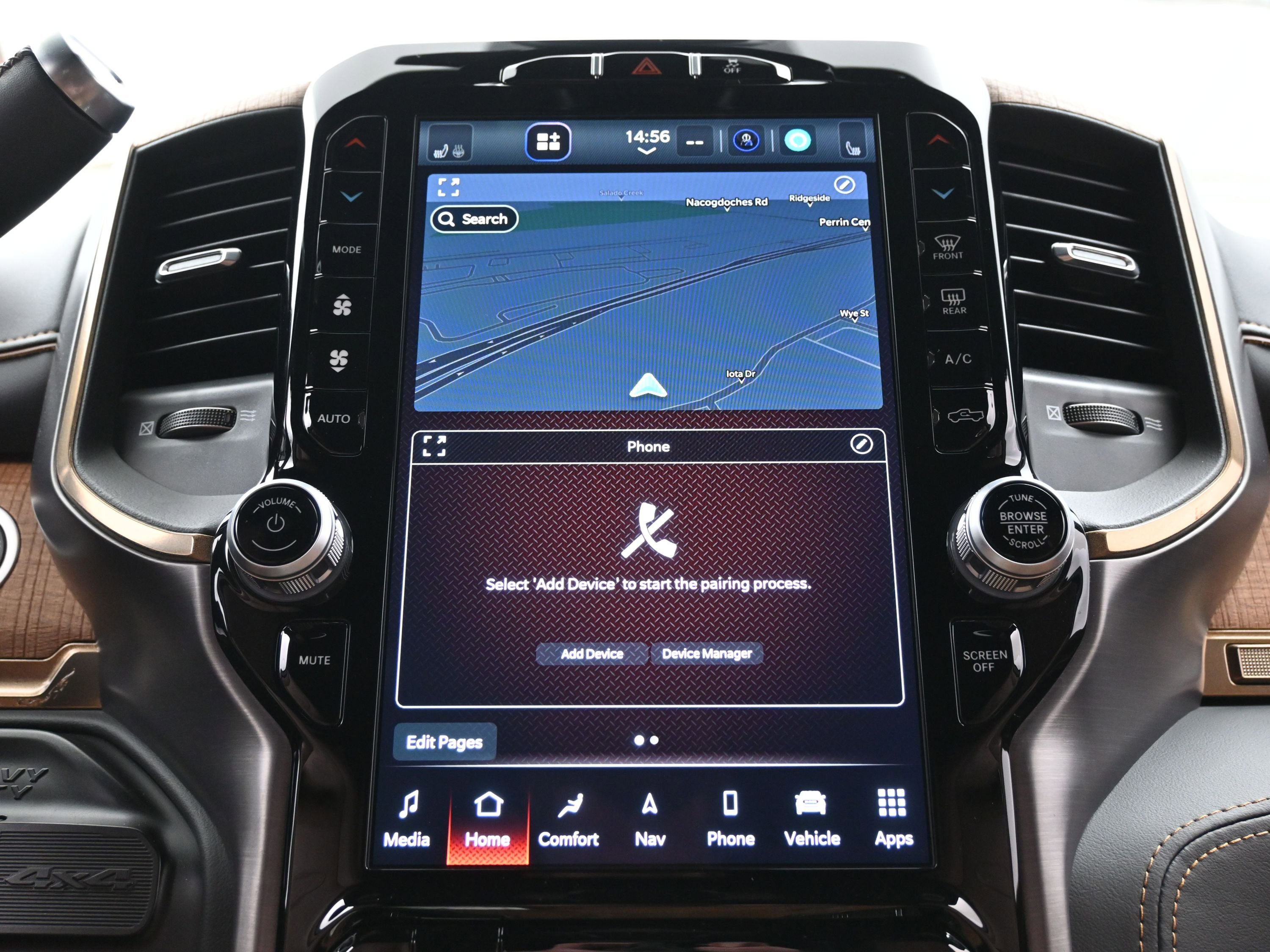 Used 2023 RAM 2500 Limited image 33