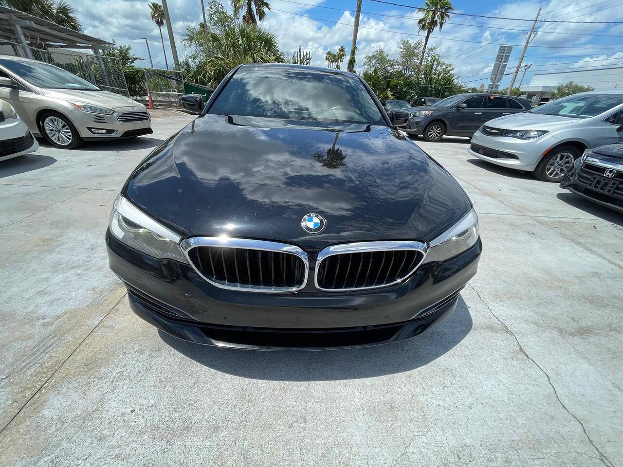 Used 2019 BMW 530i w/ Convenience Package RWD image 1