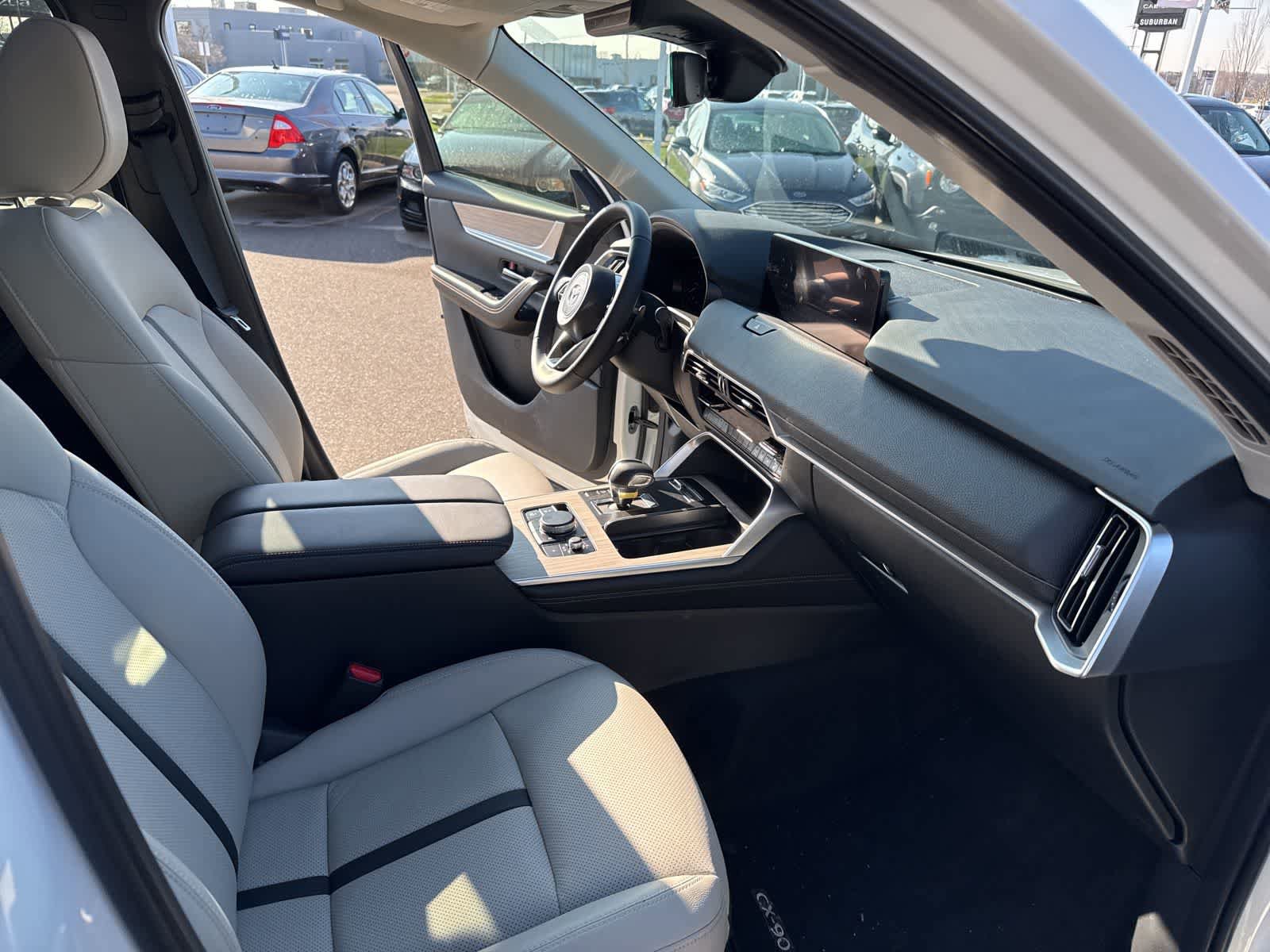 Used 2026 MAZDA CX-90 3.3 Turbo w/ Premium Sport Pkg image 28