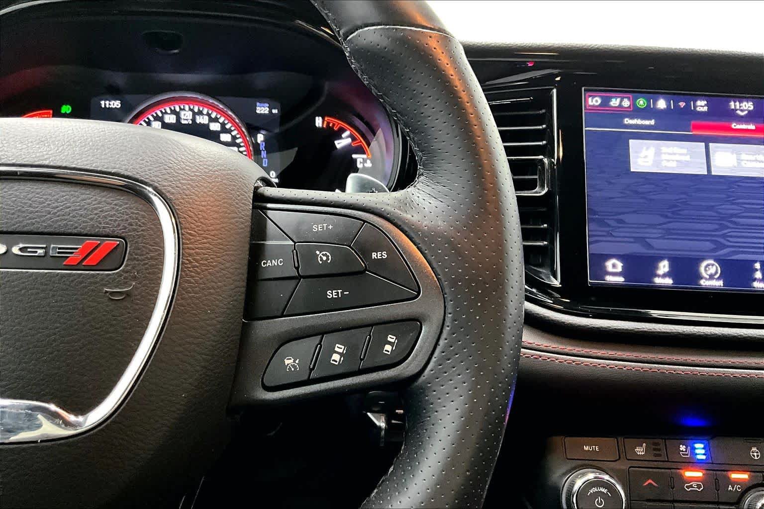 Used 2023 Dodge Durango R/T RWD image 23