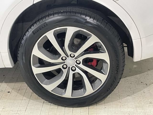 Used 2023 Land Rover Discovery Sport SE R-Dynamic AWD/4WD image 13