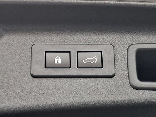 Used 2025 Subaru Forester Limited AWD/4WD image 32