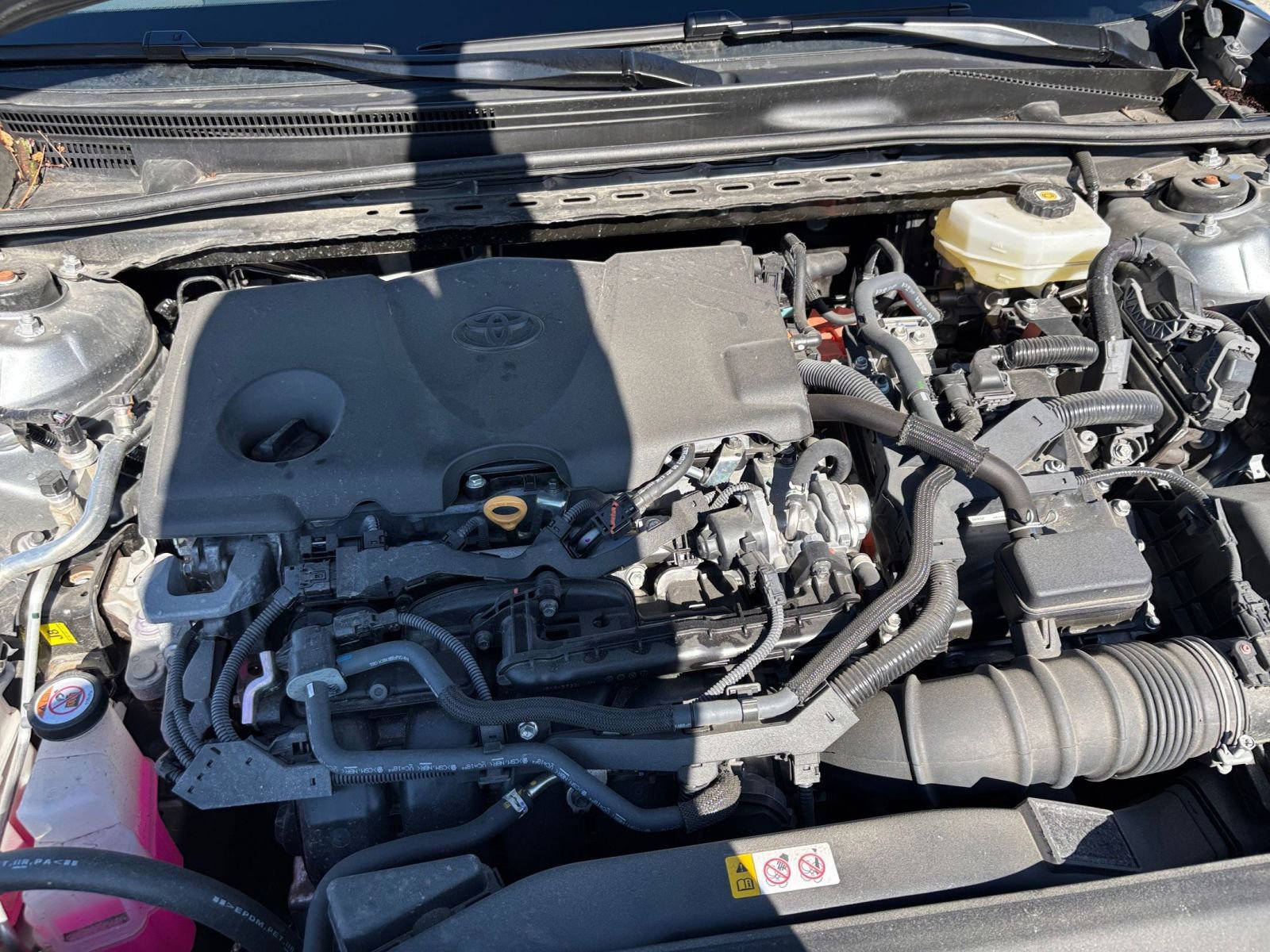 Used 2025 Toyota Camry SE FWD image 32