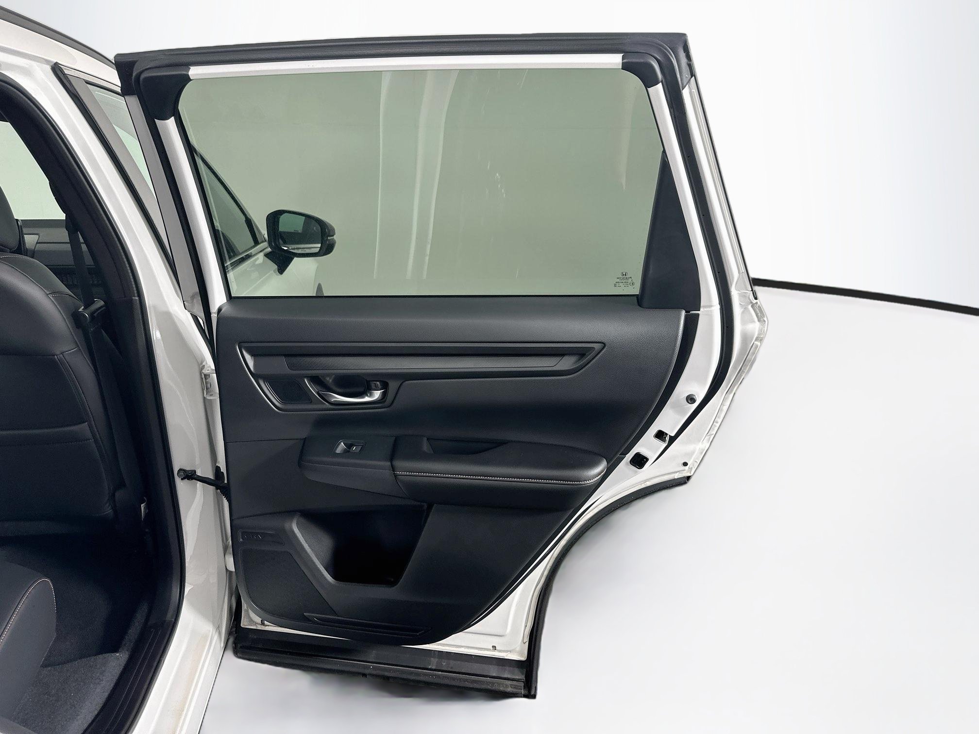 Used 2025 Honda CR-V Sport-L image 31
