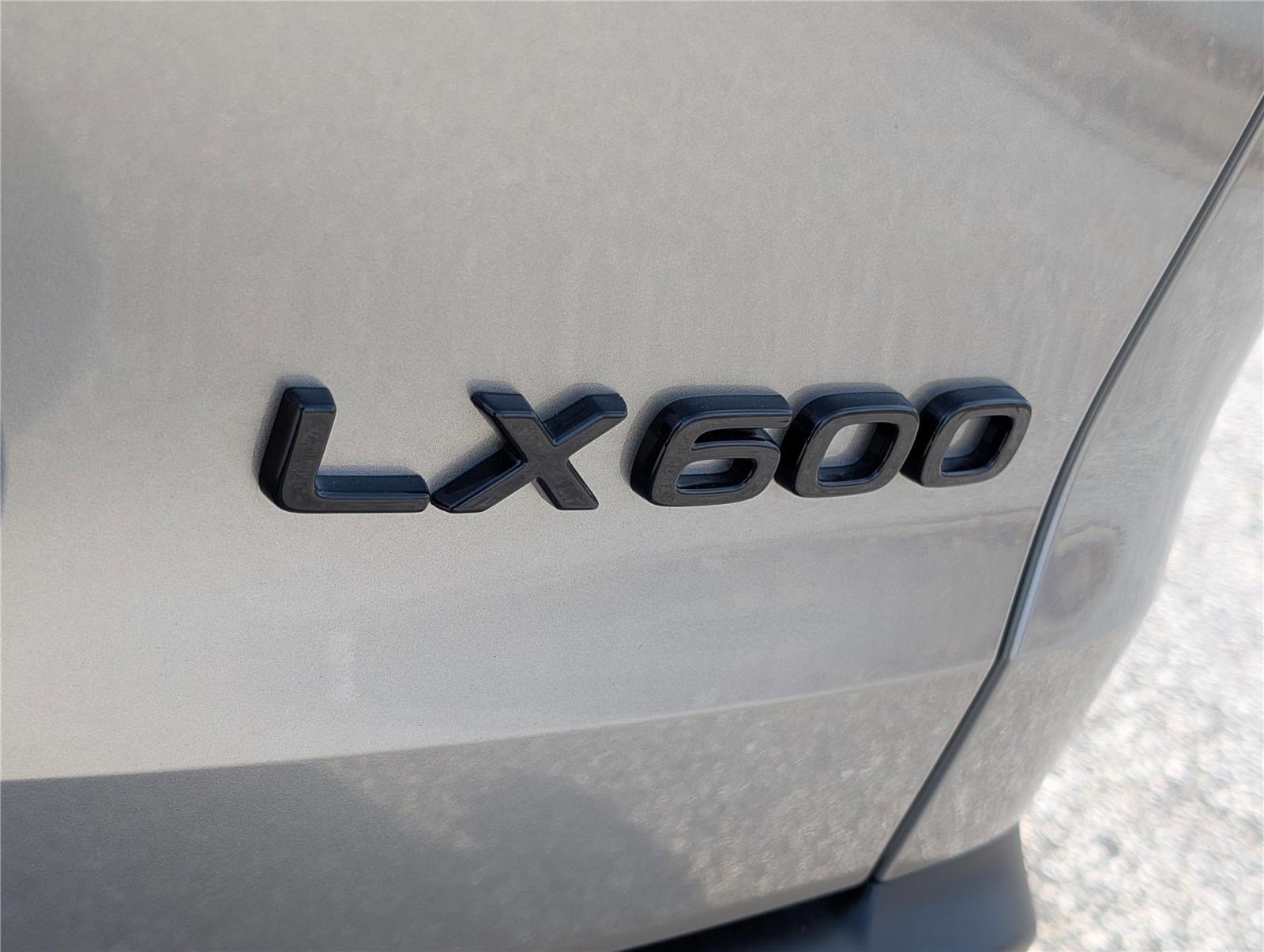 New 2026 Lexus LX 600 4WD w/ Luxury Package image 5