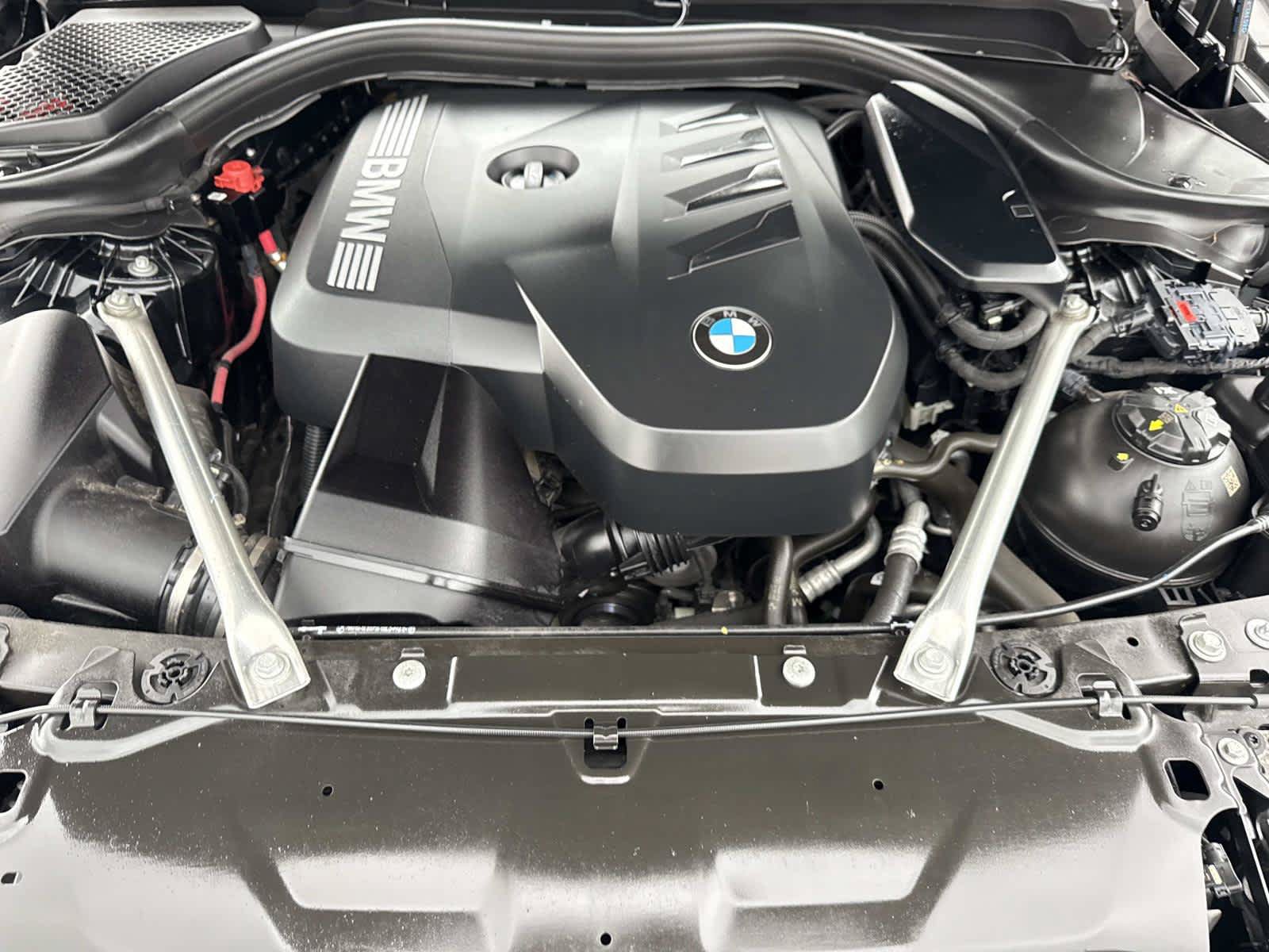 Used 2024 BMW 530i xDrive w/ Premium Package AWD/4WD image 25